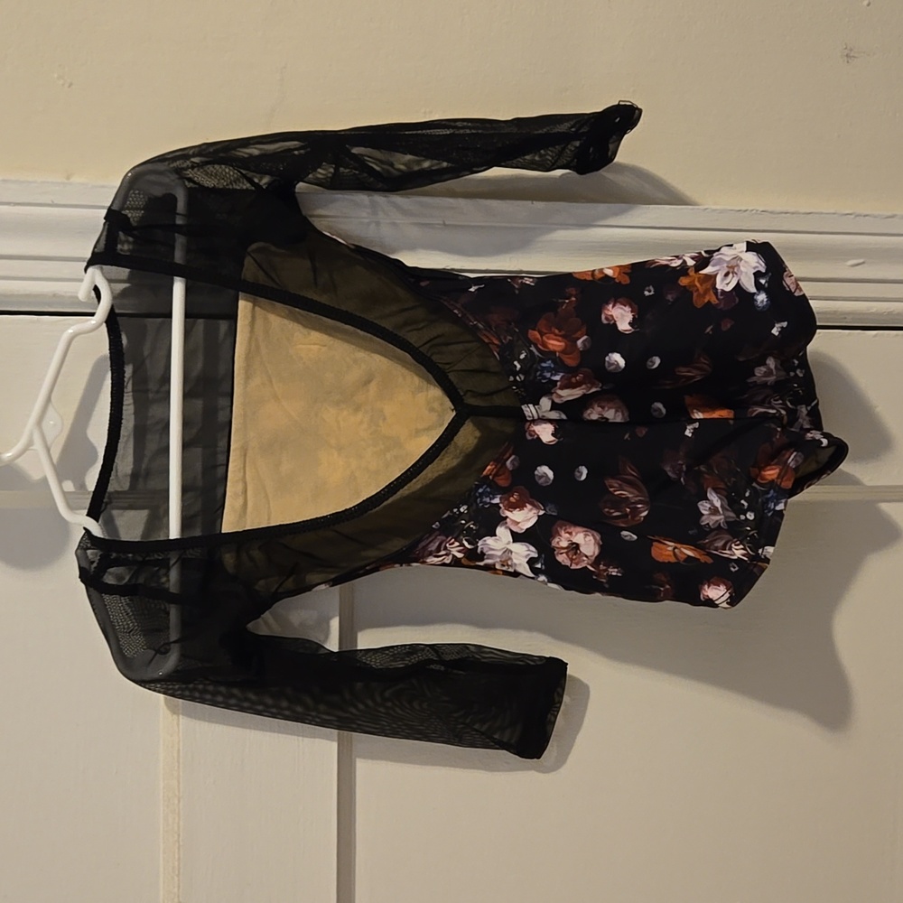 Suffolk child's leotard - Picture 2 of 5